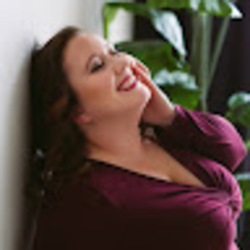 Meet your Posher, Monica